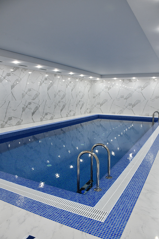 Интерьер бассейна в частном доме